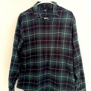 Uniqlo Flannel - Forrest Green - Men’s Medium